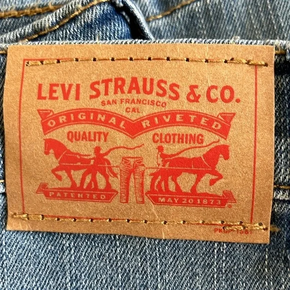 NWT Levi's Youth Girl’s Denim Jean Shorts Daisy Lace Detail Adjustable Waist Mid - Picture 7 of 8